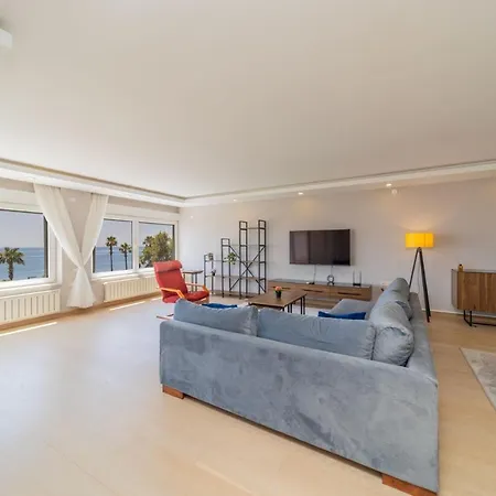 Lejlighed Flat W Balcony 3 Min To Konyaalti Beach In *