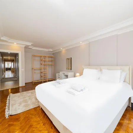 Flat W Balcony 3 Min To Konyaalti Beach In Antalya