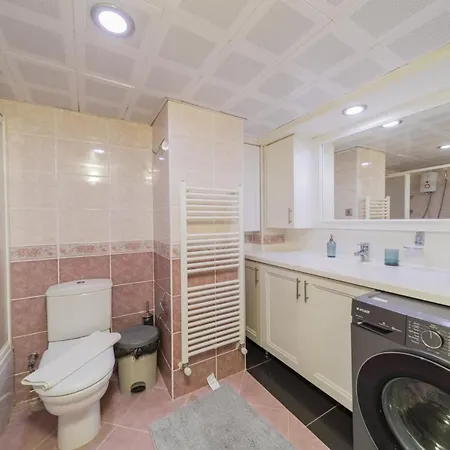 Lejlighed Flat W Balcony 3 Min To Konyaalti Beach In *