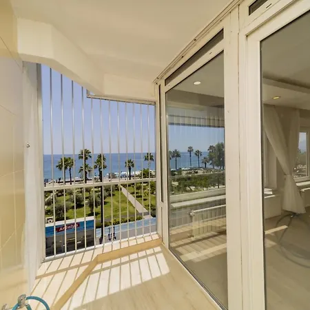 Flat W Balcony 3 Min To Konyaalti Beach In